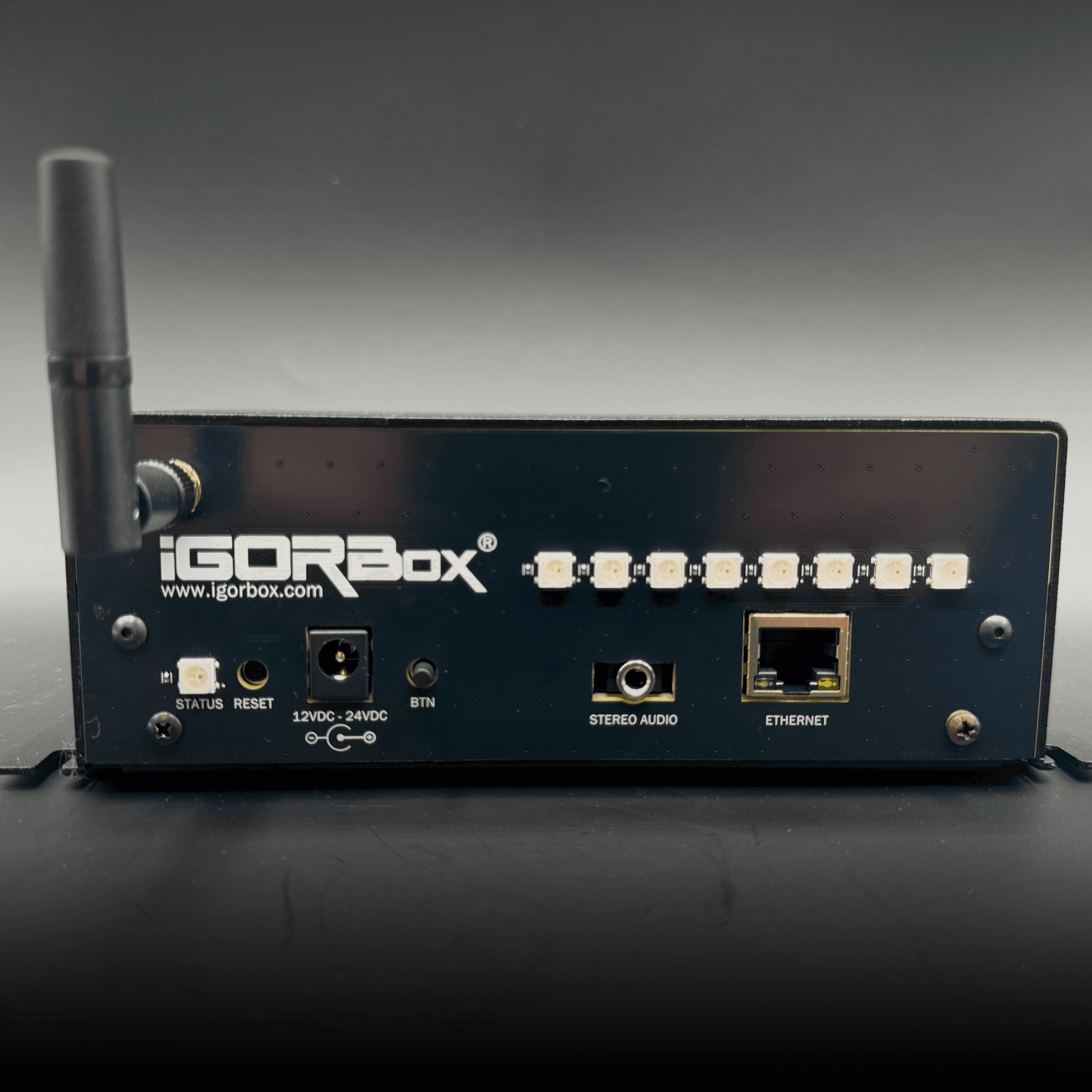 IgorBox front panel